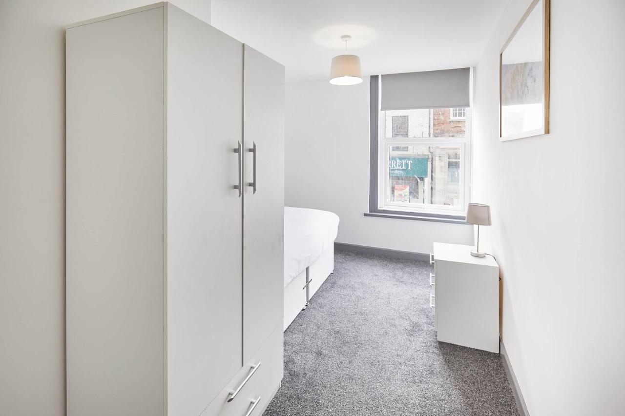 Host & Stay - Clarendon Apartments 레드카 외부 사진