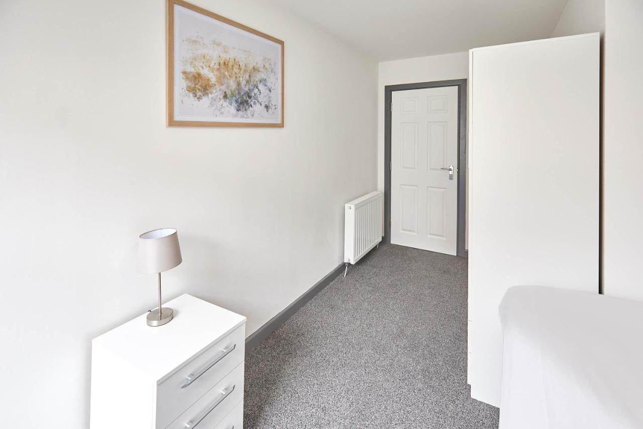 Host & Stay - Clarendon Apartments 레드카 외부 사진