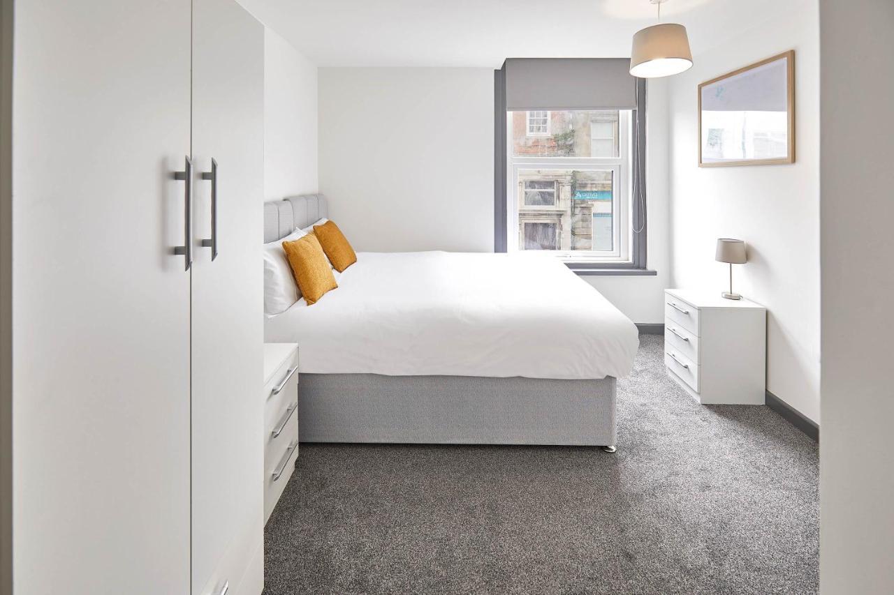 Host & Stay - Clarendon Apartments 레드카 외부 사진